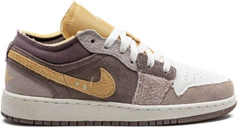 Jordan Kids "Jordan 1 Low SE Craft Taupe Haze sneakers" Beige