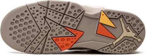 Jordan Kids x Bephies Beauty Supply x Air Jordan 7 sneakers Beige