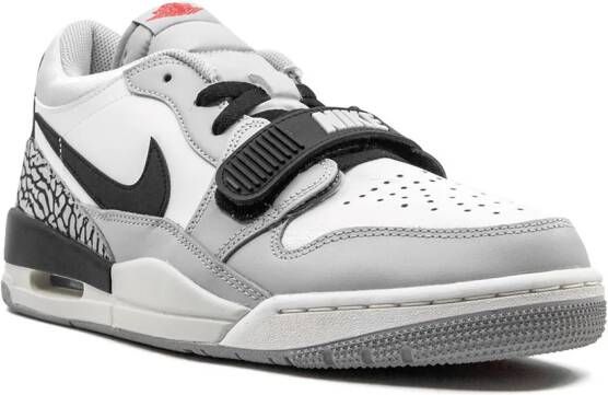 Jordan Legacy 312 low-top sneakers Grijs