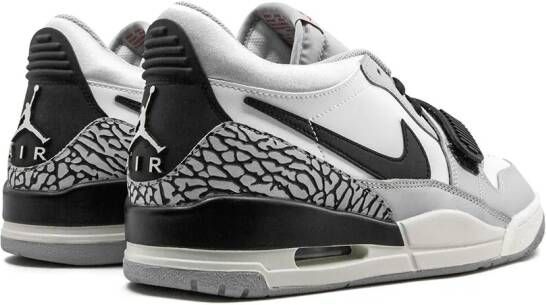 Jordan Legacy 312 low-top sneakers Grijs