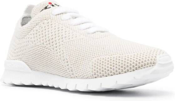 Kiton Geperforeerde sneakers Beige