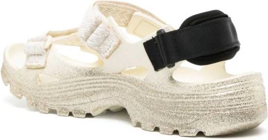 Lanvin x Suicoke Wake Curb sandalen Beige
