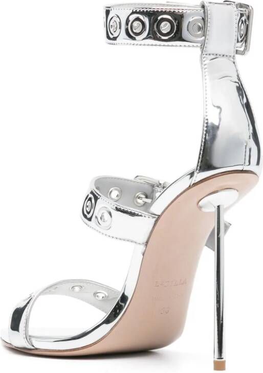 Le Silla 115mm lakleren sandalen met metallic-effect Zilver