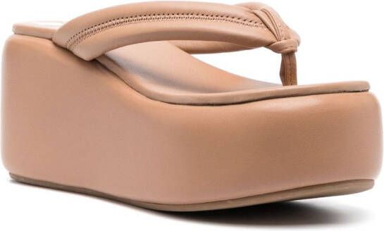 Le Silla Aiko sandalen met sleehak Bruin
