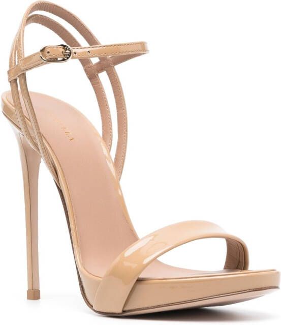 Le Silla Gwen lakleren sandalen Beige