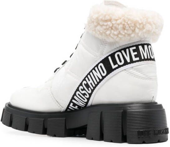 Love Moschino Gewatteerde enkellaarzen Wit