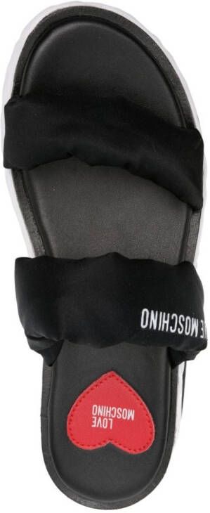 Love Moschino Sandalen met sleehak Zwart