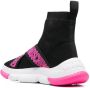 Love Moschino Sneakers Bovensneakers van stof met elastische gores - Thumbnail 5