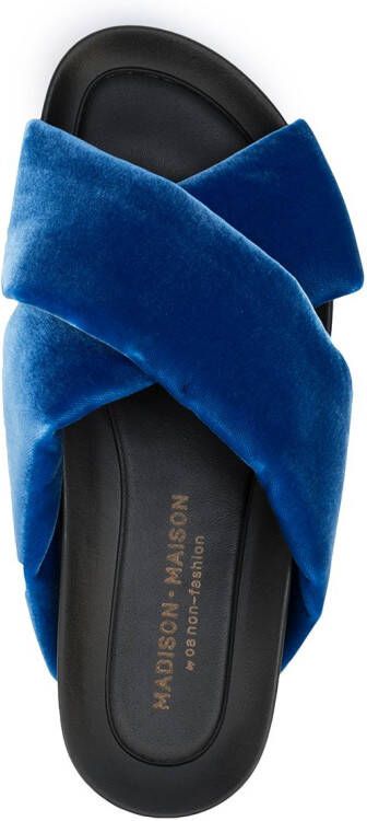 Madison.Maison Sandalen met gekruiste bandjes Zwart