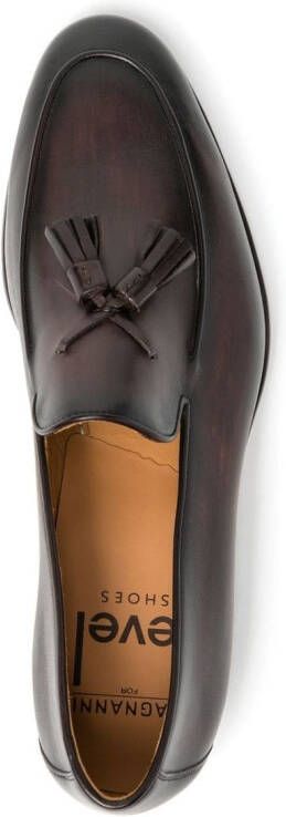 Magnanni Aston loafers met kwastje Bruin