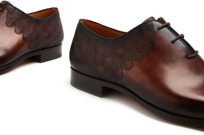 Magnanni Oxford schoenen met reliëf Bruin