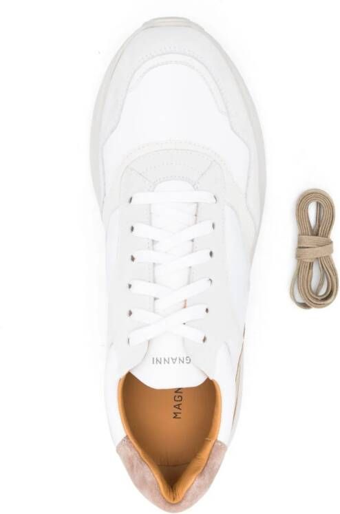 Magnanni Sneakers met vlakken Wit