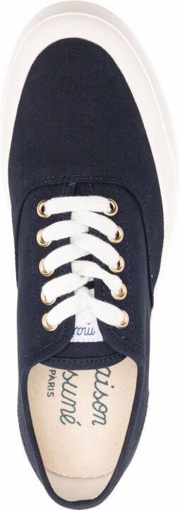 Maison Kitsuné Low-top canvas sneakers Blauw