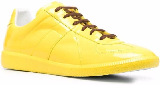 Maison Margiela Replica glanzende sneakers Geel