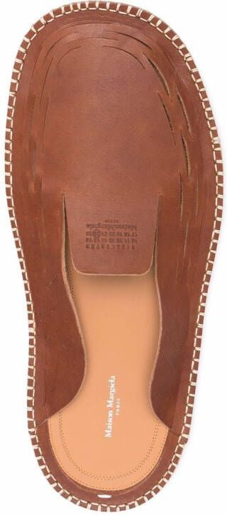 Maison Margiela Slippers met stikseldetail Bruin