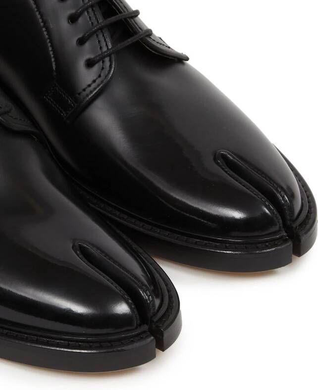 Maison Margiela Tabi derby veterschoenen Zwart