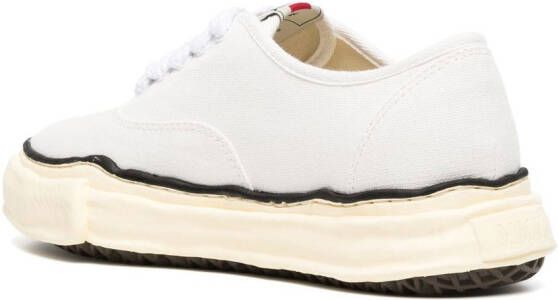 Maison MIHARA YASUHIRO Low-top sneakers Wit