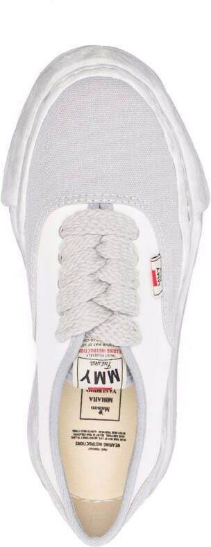 Maison MIHARA YASUHIRO Sneakers met contrasterend vlak Grijs