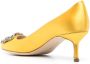 Manolo Blahnik Hangisi pumps met kristallen gesp Geel - Thumbnail 3