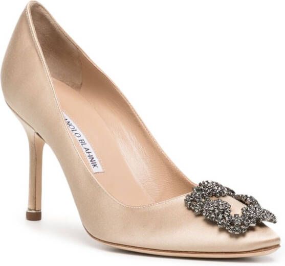 Manolo Blahnik Hangisi satijnen pumps Beige