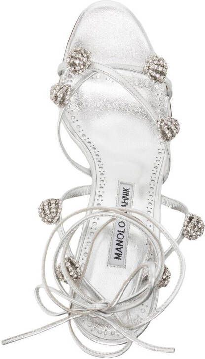 Manolo Blahnik Sandalen met kristal Zilver