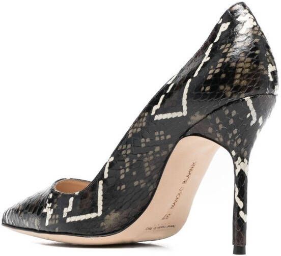 Manolo Blahnik Stiletto pumps met slangenhuid-effect Bruin
