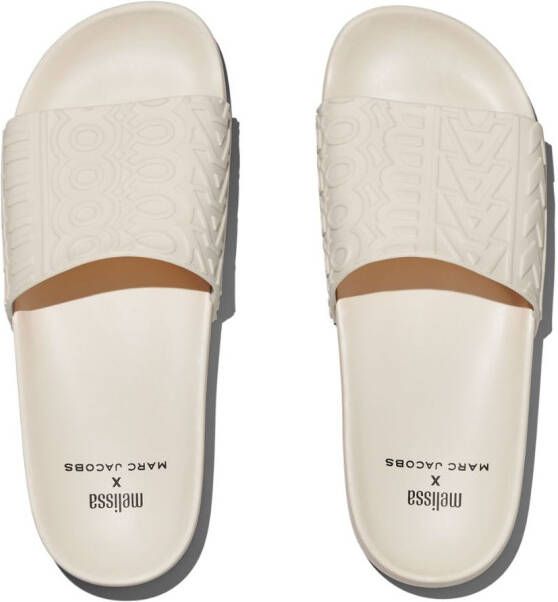 Marc Jacobs x Melissa slippers met logobandje Beige