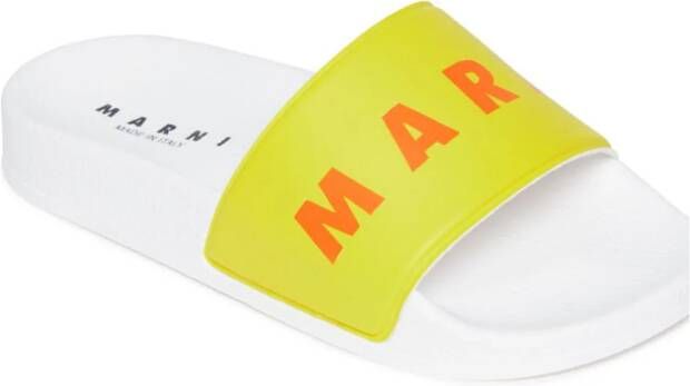 Marni Kids Slippers met logoprint Geel