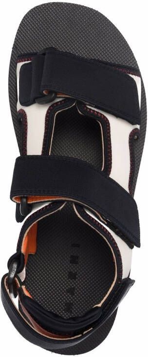 Marni Sandalen met plateauzool Wit