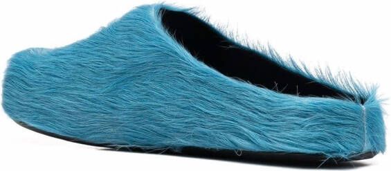 Marni Fussbett Sabot slippers met kalfshaar Blauw