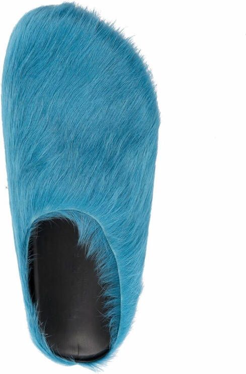 Marni Fussbett Sabot slippers met kalfshaar Blauw