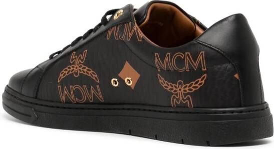 MCM Terrain sneakers met monogramprint Zwart