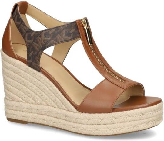 Michael Kors Berkley sandalen met sleehak Bruin