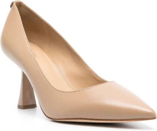 Michael Kors Clara pumps met puntige neus Beige