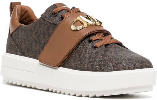 Michael Kors Emmett sneakers met monogramprint Bruin