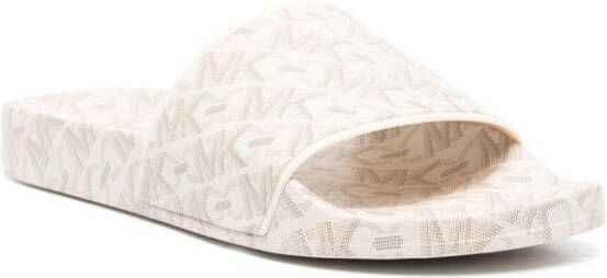 Michael Kors Gilmore slippers met monogram patroon Beige