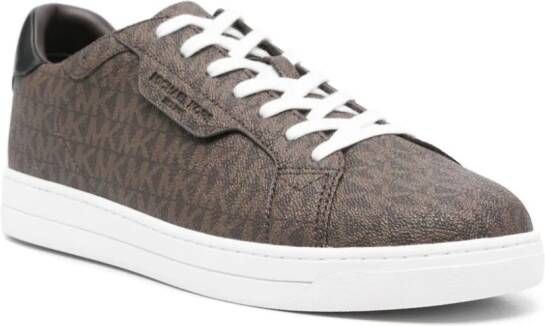 Michael Kors Sneakers met monogram-patroon Bruin