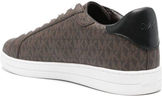 Michael Kors Sneakers met monogram-patroon Bruin