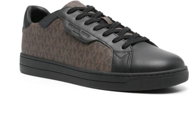 Michael Kors Sneakers met monogram-patroon Bruin