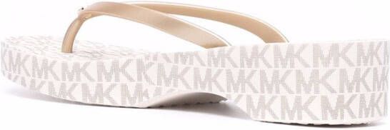 Michael Kors Lilo teenslippers met monogram Beige