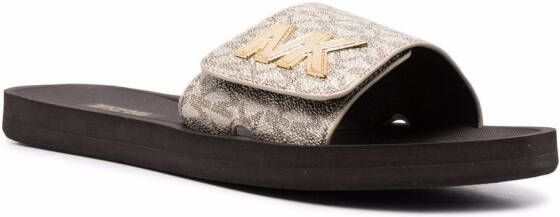 Michael Kors Slippers met monogramprint Goud