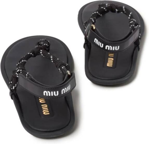 Miu Leren sandalen Zwart