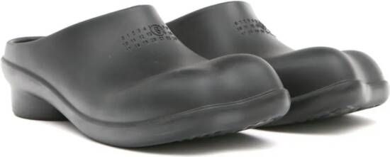 MM6 Maison Margiela Slippers met patroon Zwart