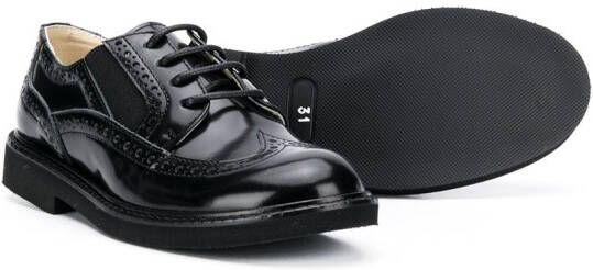 Andrea Montelpare Brogues met ronde neus Zwart