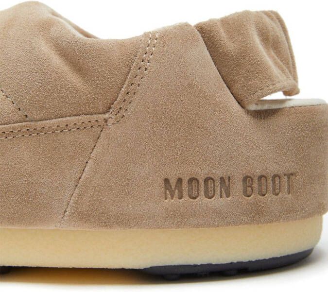 Moon Boot Ron suède slippers Beige