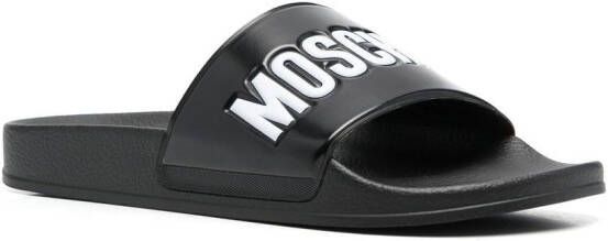 Moschino Slippers met logo-reliëf Zwart