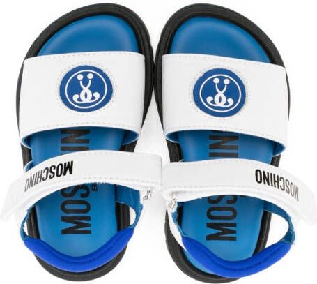 Moschino Kids Leren sandalen met open neus en logoprint Blauw