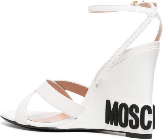 Moschino Sandalen met sleehak Wit