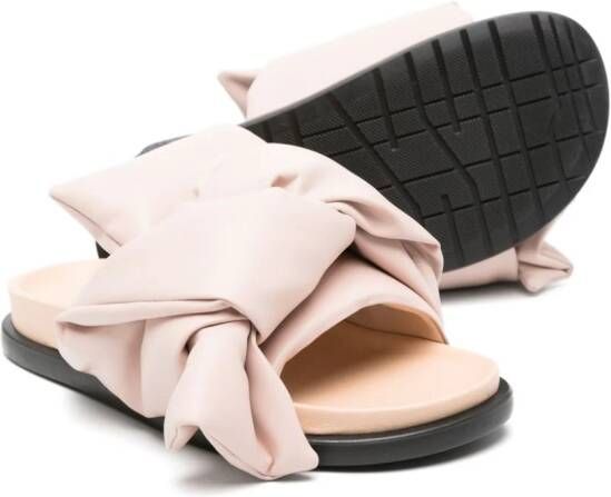 Nº21 Kids Gewatteerde slippers met gedraaid detail Beige