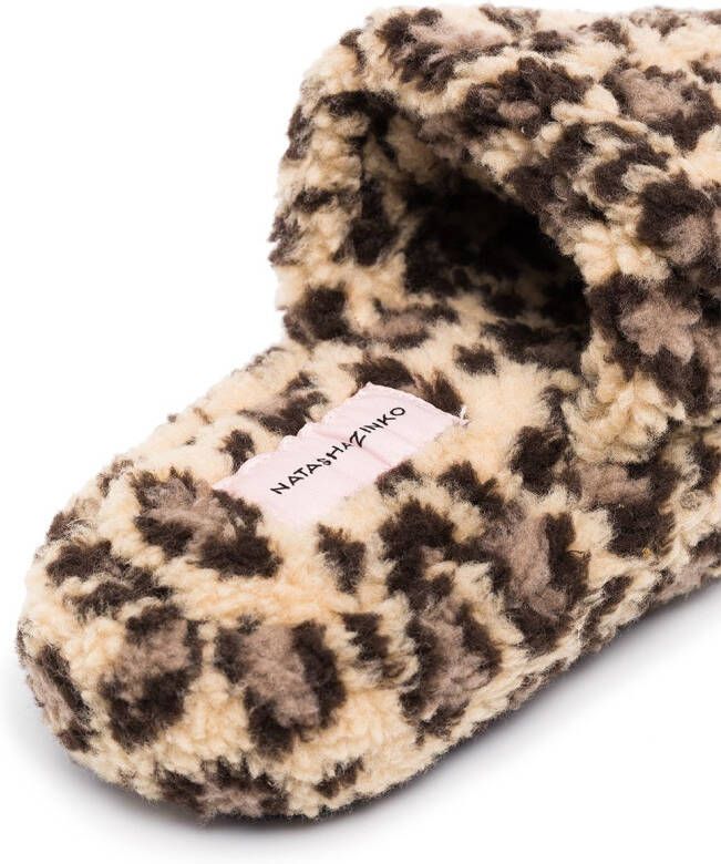 Natasha Zinko Slippers met luipaardprint Beige